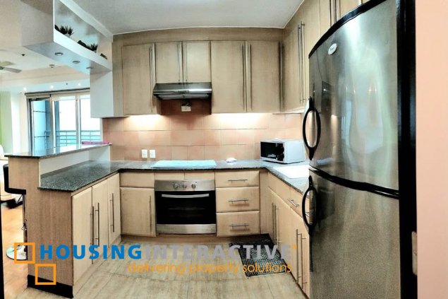 fully furnished 2br for lease in one mckinley place