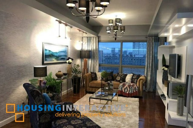 nicely furnished 2br unit with parking for lease in the residences at greenbelt