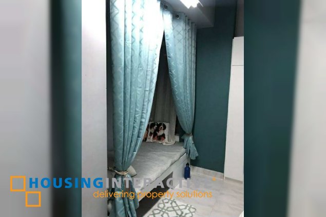 nicely furnished 2br unit with parking for lease in the residences at greenbelt