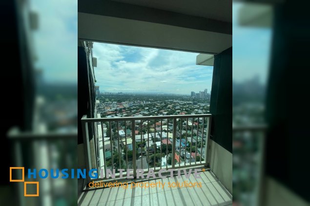 fully furnished 2br unit with parking for rent in one rockwell