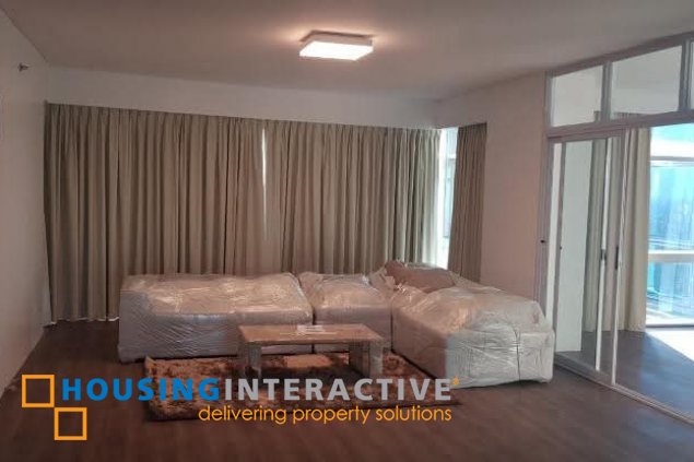 semi-furnished 3br unit for lease in pacific plaza towers