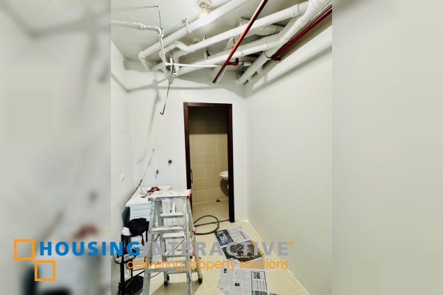 bare 2br unit with parking for rent in verve residences