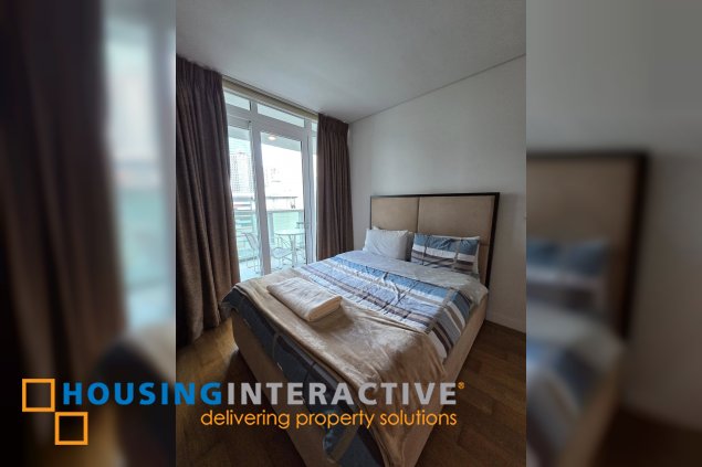 fully furnished 1br unit with balcony and parking for lease in park terraces