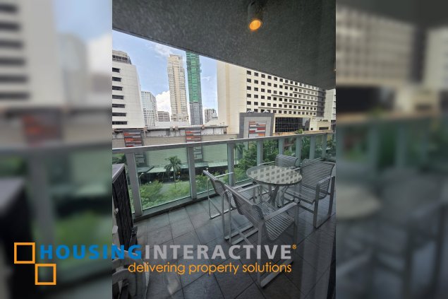 fully furnished 1br unit with balcony and parking for lease in park terraces