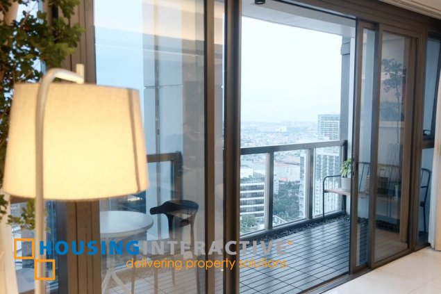 4br penthouse unit with balcony and parking for rent in uptown ritz residences