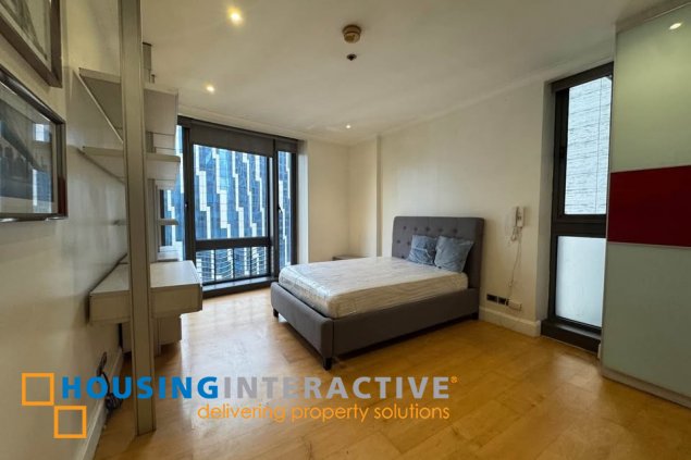 fully furnished 3br unit with parking for rent in essensa east forbes