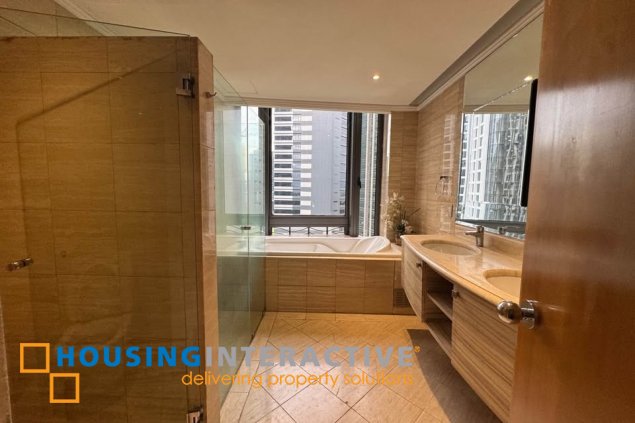 fully furnished 3br unit with parking for rent in essensa east forbes