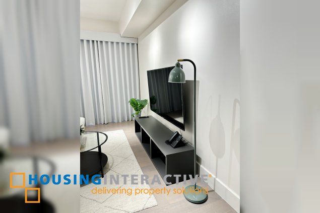 fully furnished 1br unit with parking for rent/sale in proscenium at rockwell
