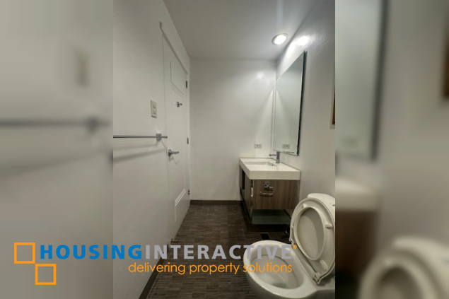 fully furnished 2br with parking for rent in edades tower