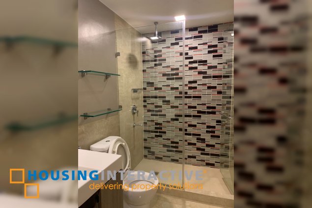 fully furnished 3br with 2 parking for rent