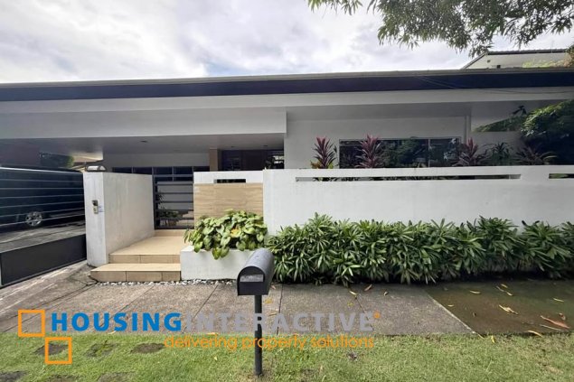2-storey house for sale in dasmarinas village