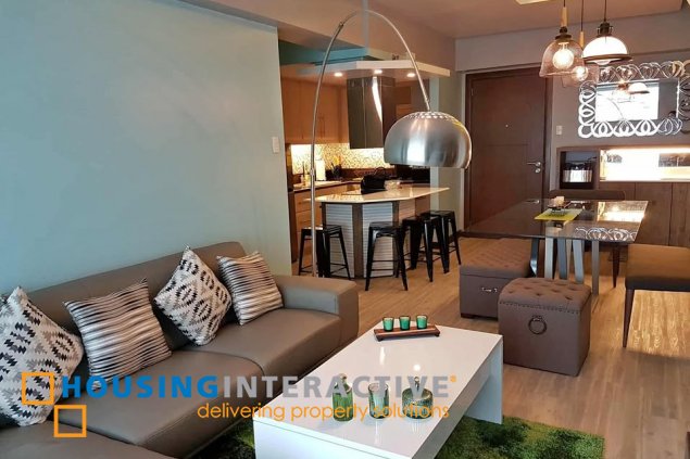 for rent: 3 bedroom facing golf course with parking at parkside villas, newport city