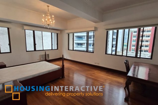 2br condo unit with parking for lease in l'ermitage