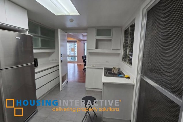 fully furnished 2br unit with parking for rent in one salcedo place