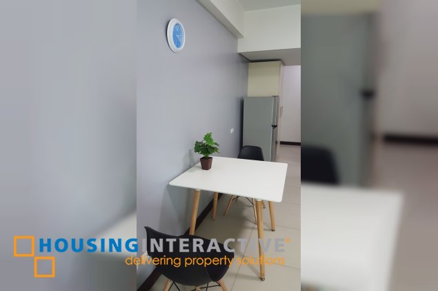 fully furnished studio unit for rent in two serendra