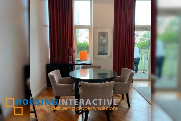 fully furnished 1br unit with parking for lease in the manansala