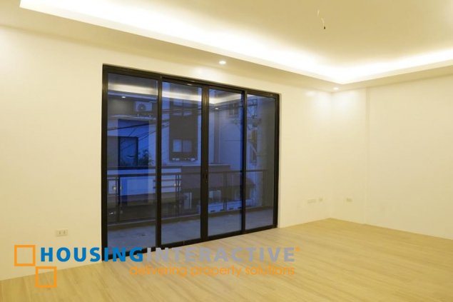 6br brandnew house for sale in greenwoods executive village