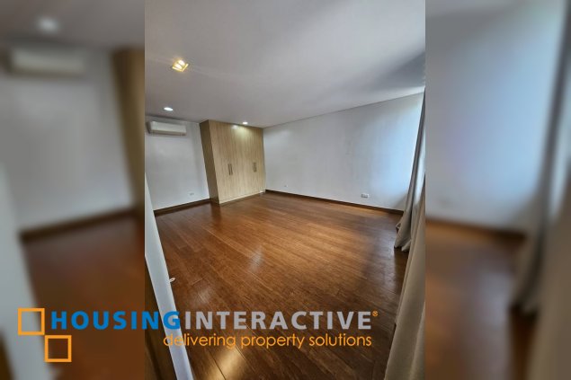 duplex hosue and lot for sale in san lorenzo village