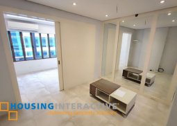 for sale studio in manhattan square