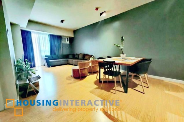 furnished 1br unit with parking for lease in the grove by rockwell