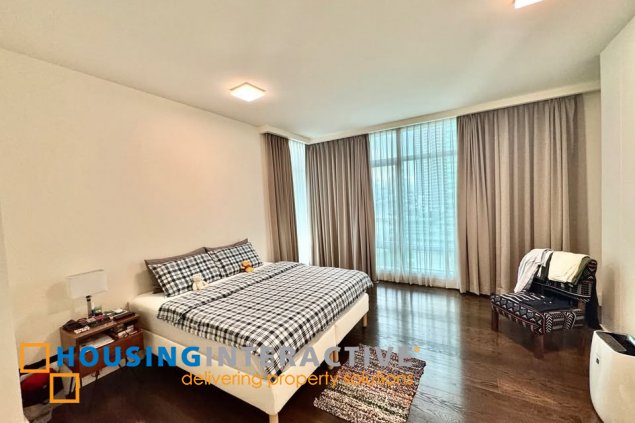 semi-furnished 3br unit with parking for sale in edades tower