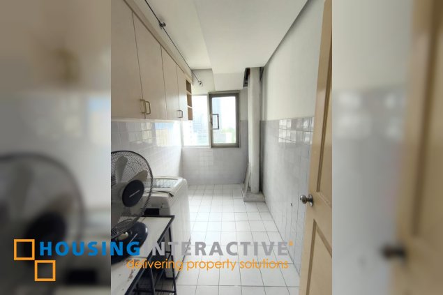 fully furnished 3br unit with parking for lease in kensington place