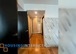 fully furnished 1br unit with balcony and parking for rent in one serendra