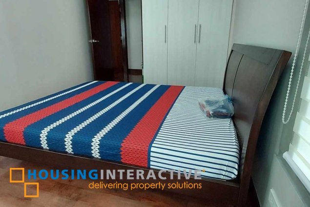 furnished 2br unit with parking for lease in the residences at greenbelt