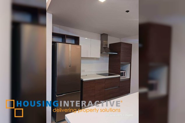 fully furnished 2br unit with parking for lease in garden towers