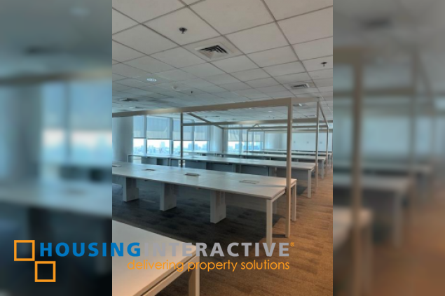 office for lease in pbcom tower