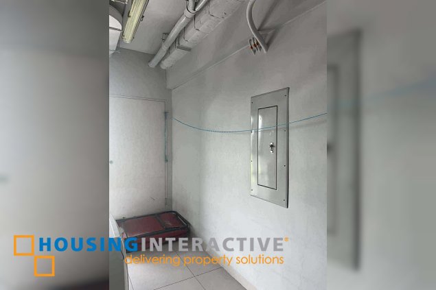 fully furnished 2br unit with parking for rent in the residences at greenbelt