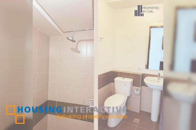 studio with parking for sale in axis residences