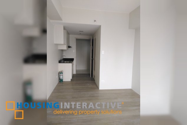 studio for sale in vista gl taft opposite pgh