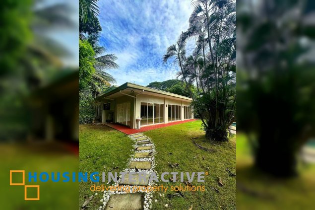 2-storey 4br house for rent in dasmarinas village