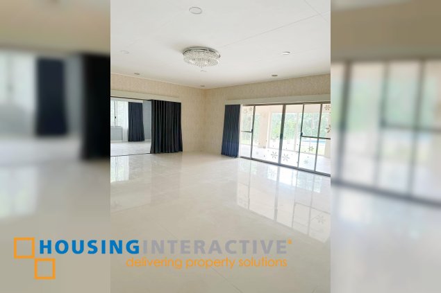 2-storey 4br house for rent in dasmarinas village