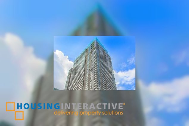 semi furnished 3br with parking for rent in west tower