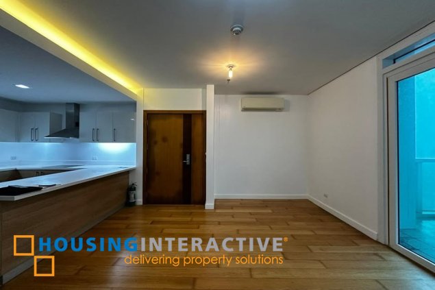 park terraces makati tower 2 - 1br unit condo for sale