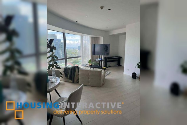 fully furnished 1br unit for lease in acqua private residences