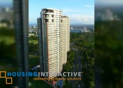 semi furnished 3br with 2 parking for sale/rent in regent parkway