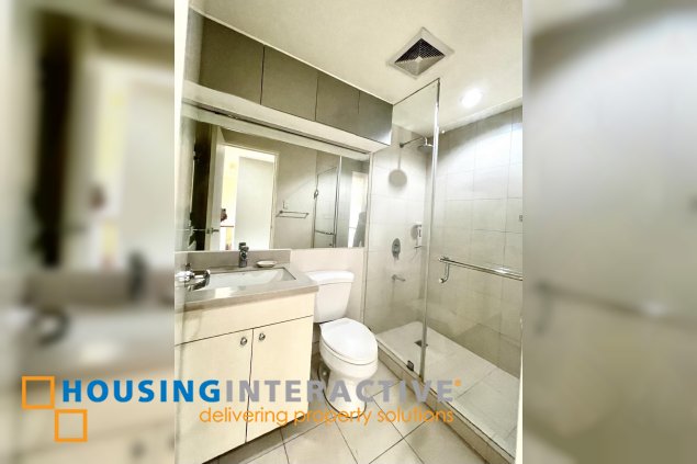 furnished 2br unit with parking for lease in one rockwell