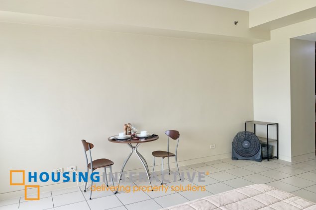 fully furnished studio with parking for rent in fairways tower