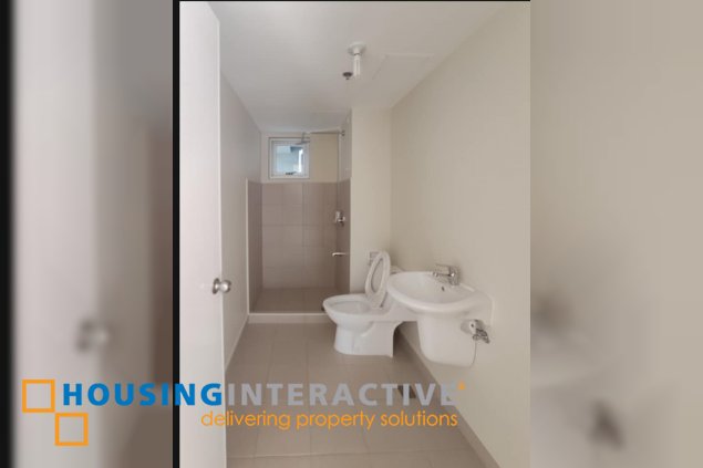 2br condo unit for lease at avida towers verte