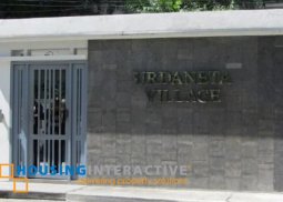 2-storey house for rent in urdaneta village