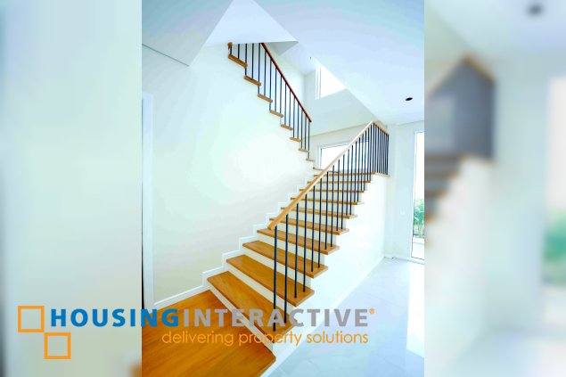 portofino heights | mediterranean house for sale in las piñas city