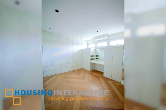 portofino heights | mediterranean house for sale in las piñas city