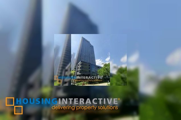 fully furnished 2br with parking for rent in west gallery place