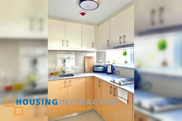 uptown parksuites | 2 bedroom condo for sale in bgc, taguig city