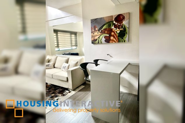mckinley park residences | loft-type unit condo for sale in taguig city
