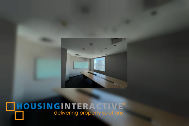 office for lease in robinsons summit center