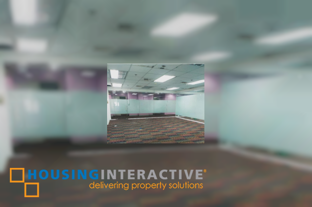 office for lease in robinsons summit center